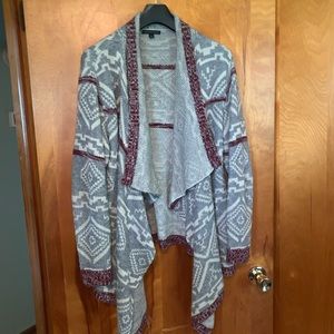 Signature Studio Sweater Size XL